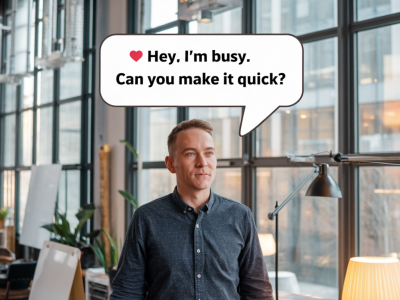 Quel script d'accroche personnalisé utiliser pour proposer une démo SaaS à un CTO pressé sans perdre son attention